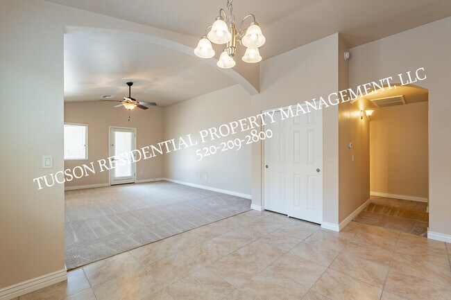 Building Photo - 6678 S Stone Fly Dr