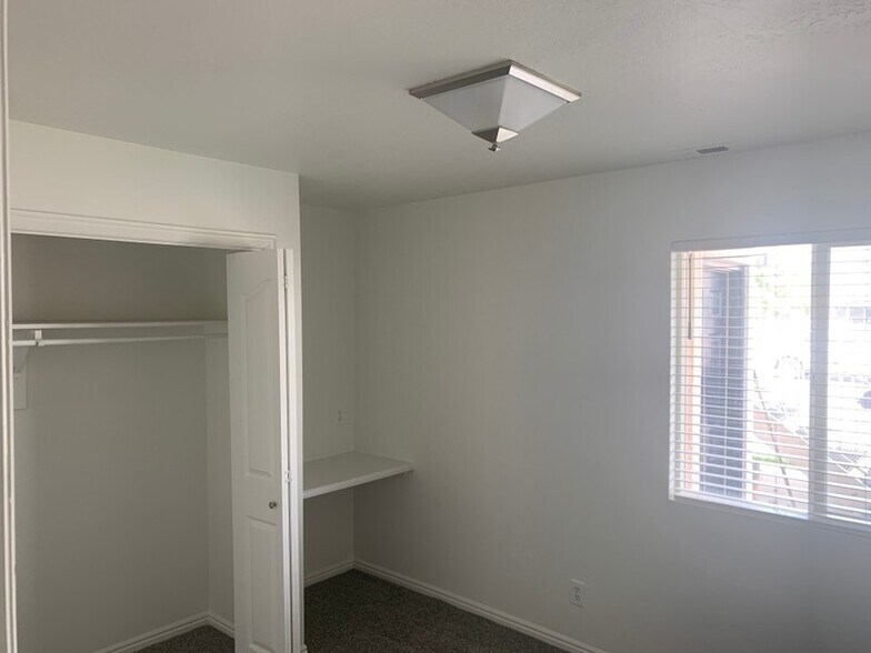 Building Photo - 1396 N 625 W