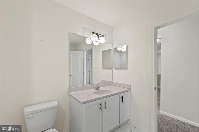 Building Photo - 5559 Trafalgar Cir