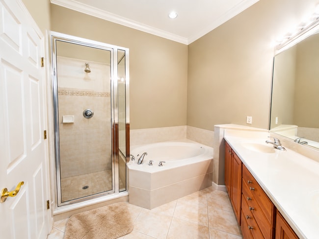 Building Photo - 8361 Miramar Way