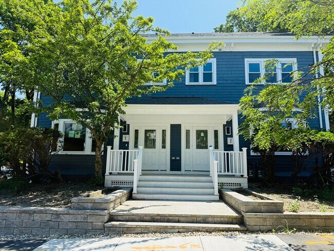 Primary Photo - 4 Baldwin St