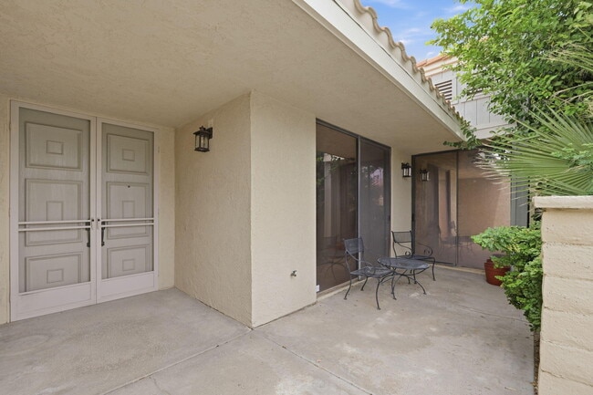 Building Photo - 72460 Rodeo Way