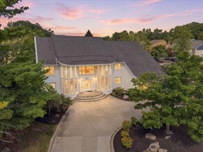 Building Photo - 6122 Trailwood Ln