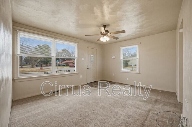 Building Photo - 1 Shelby St