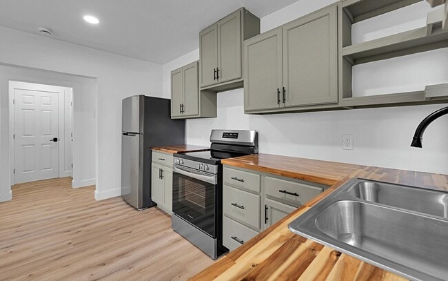 Building Photo - Newly Renovated 3 Bed, 2 Bath Home in Waco