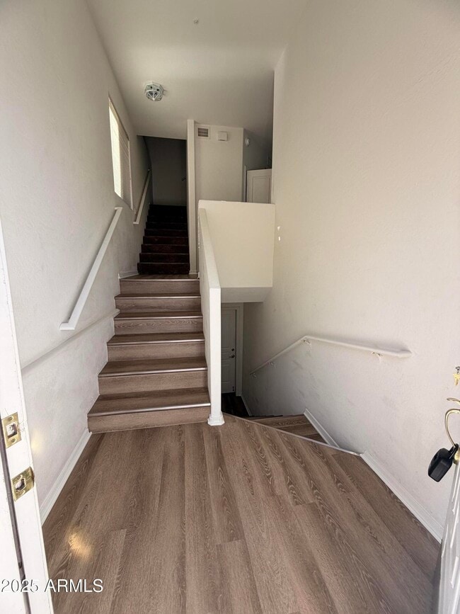 Building Photo - 13450 N Mountainside Dr