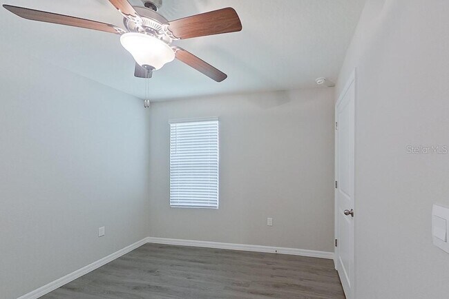 Building Photo - 8590 SW 44th Ct
