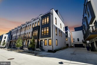 Building Photo - 2603 Platt Ct NW