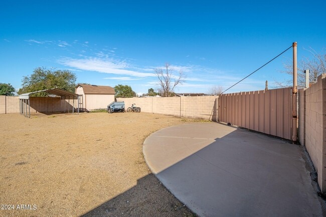 Building Photo - 6610 W McKinley St