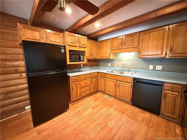 Building Photo - 57 Sandpiper Dr