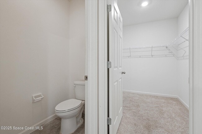 Building Photo - 560 Lumber Jack Pl