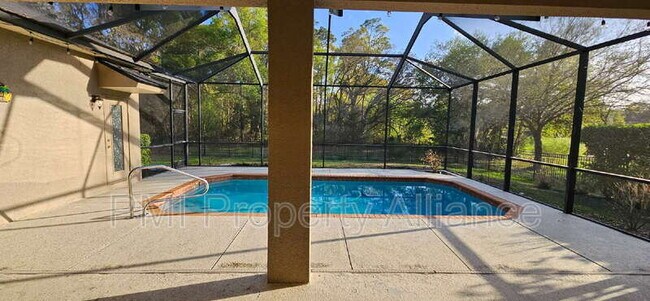 Building Photo - 640 Brookfield Pl