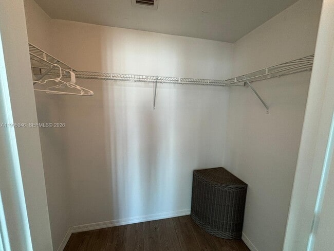 Building Photo - 55 SE 6th St