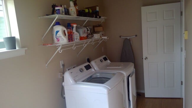 Building Photo - Redmond Ridge Home