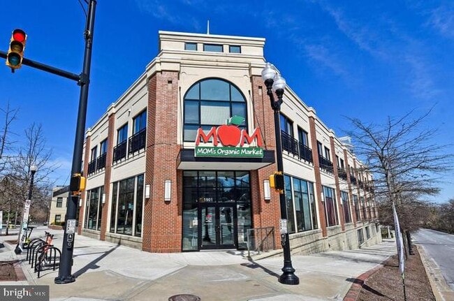 Building Photo - 2100 Langston Blvd.