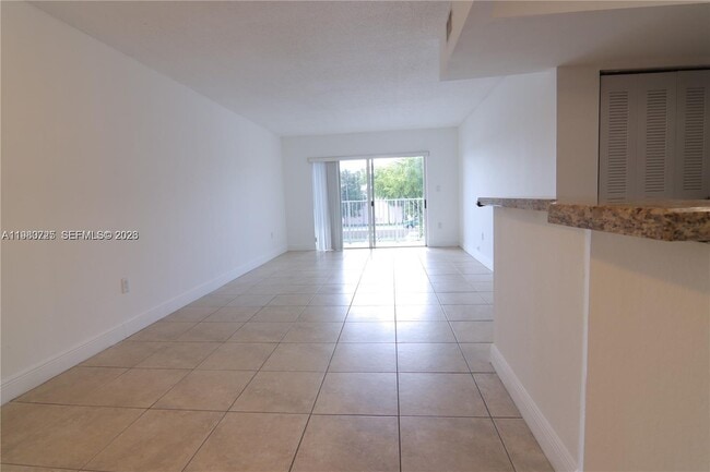 Building Photo - 4804 NW 79th Ave