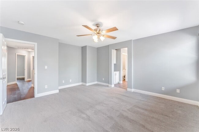 Building Photo - 9477 Perennial View Ave