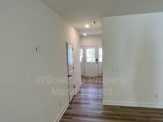 Building Photo - 737 Rdg Clf Ln