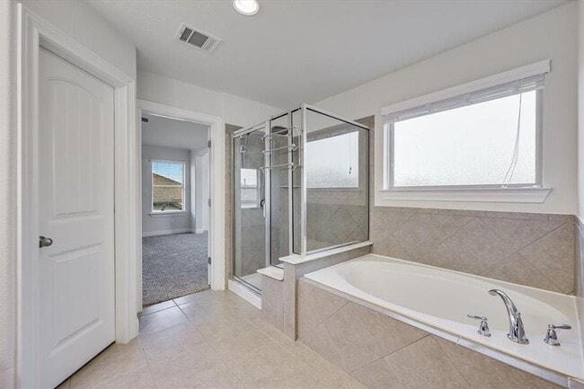 Building Photo - 5321 Del Dios Way