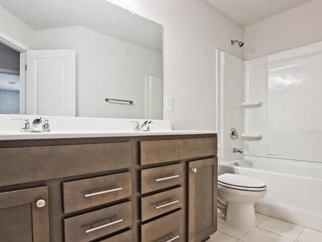 Building Photo - 2765 Port Bow Ln