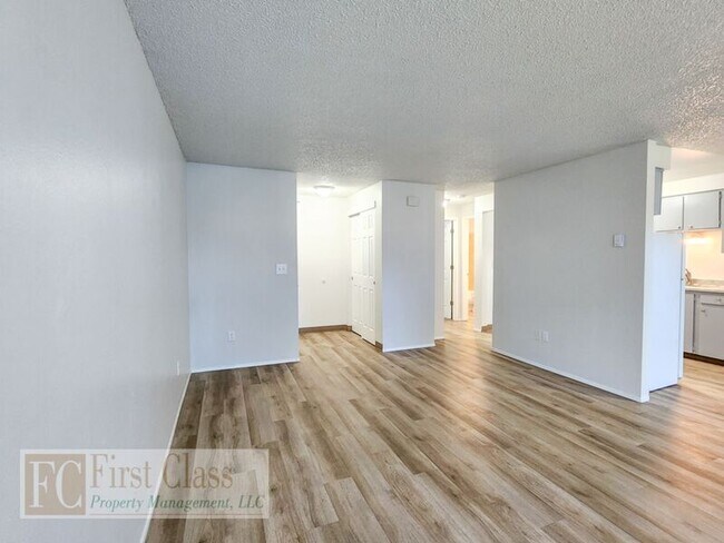 Building Photo - 1376 NE 186th Ave