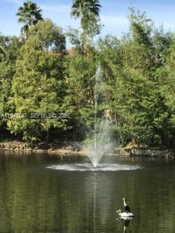 Building Photo - 731 N Pine Island Rd