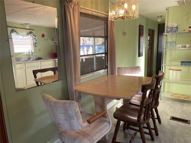 Building Photo - 1079 NW 7th Blvd