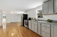 Building Photo - 47 Lake St