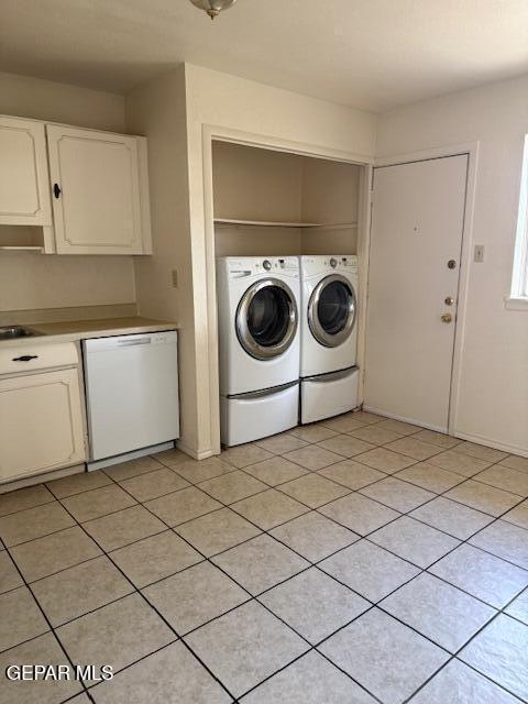 Building Photo - 5924 Cabrillo Dr