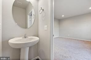 Building Photo - 105 Poinsettia Wy