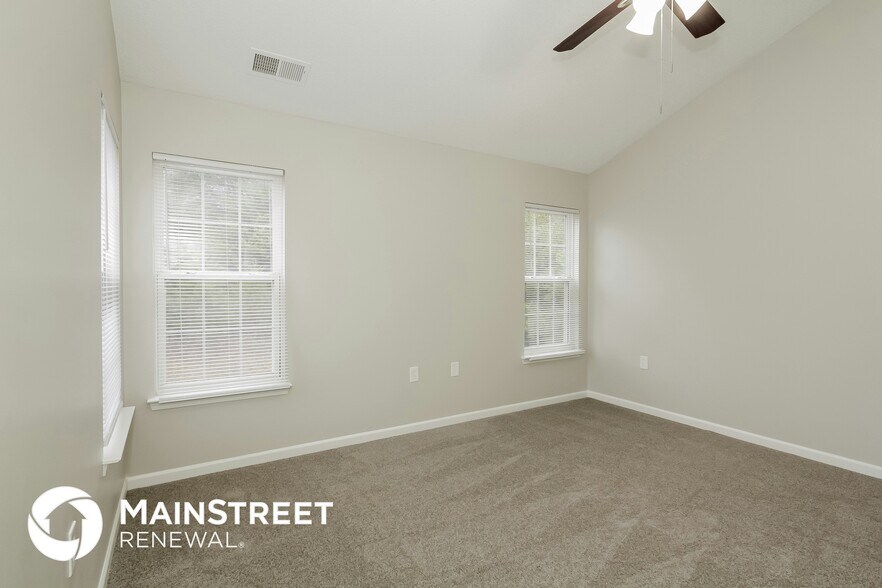 Building Photo - 9231 Atlas Cedar Dr