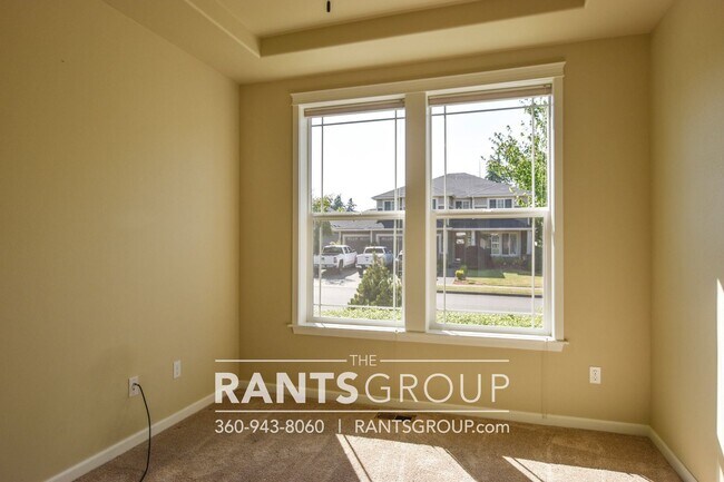 Building Photo - 4 br, 2.5 bath House - 4000 Amelia Ct NE