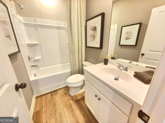 Building Photo - 2865 Beacon Cove