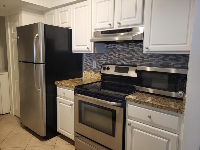 Building Photo - 11655 W Atlantic Blvd