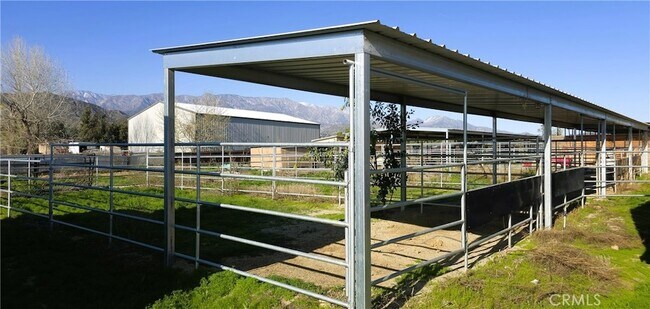 Building Photo - 10750 Union St