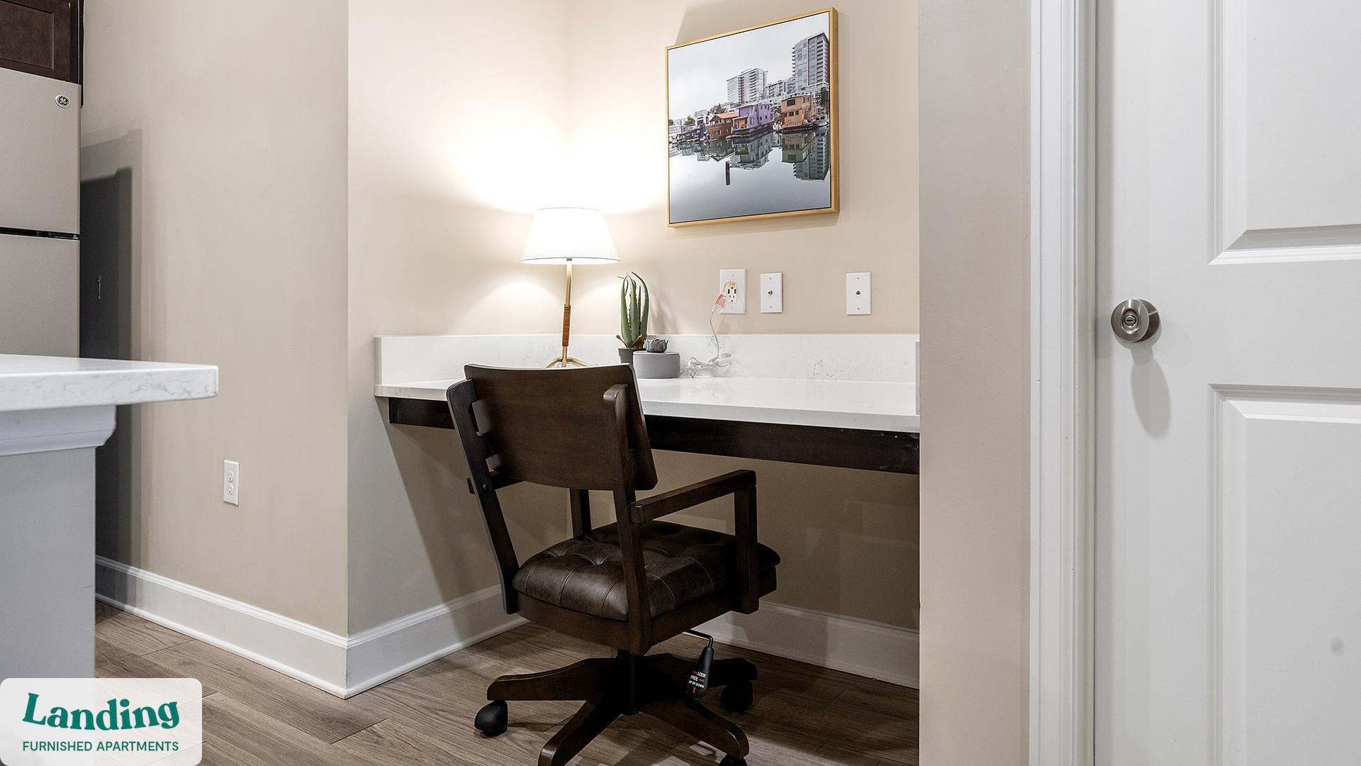 Building Photo - 195 N Creek Dr