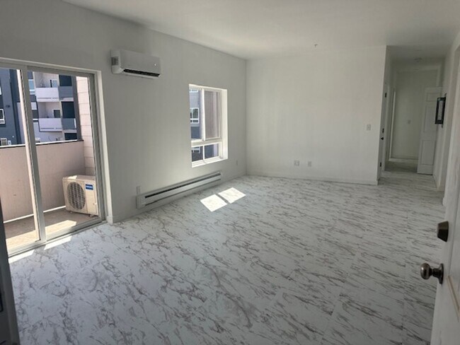 Building Photo - Now Leasing Modern Heights Apartments