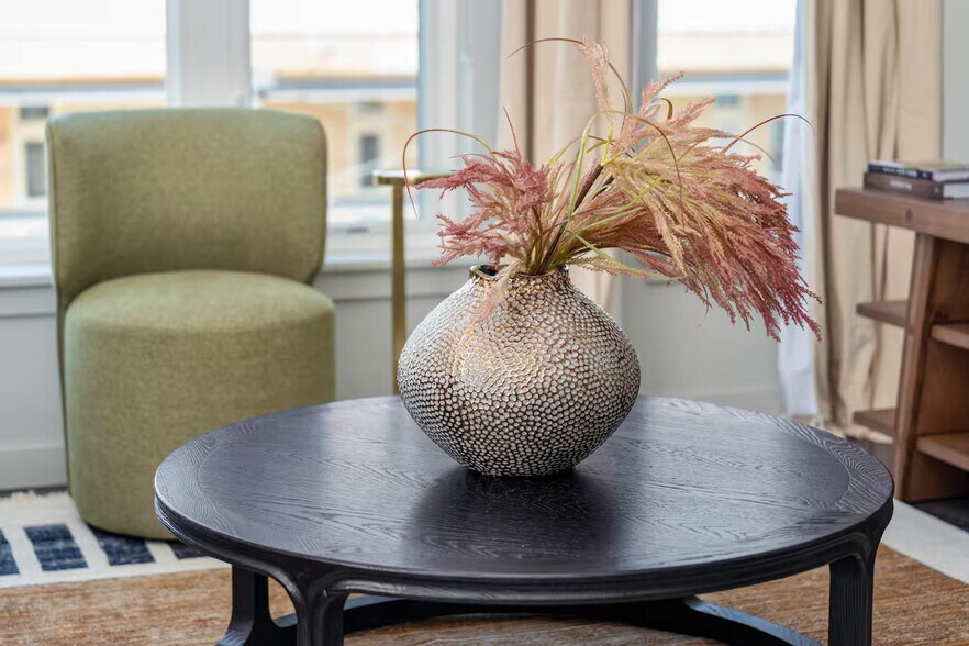 Building Photo - 51 South Broadway-SI FL4-ID1380128P