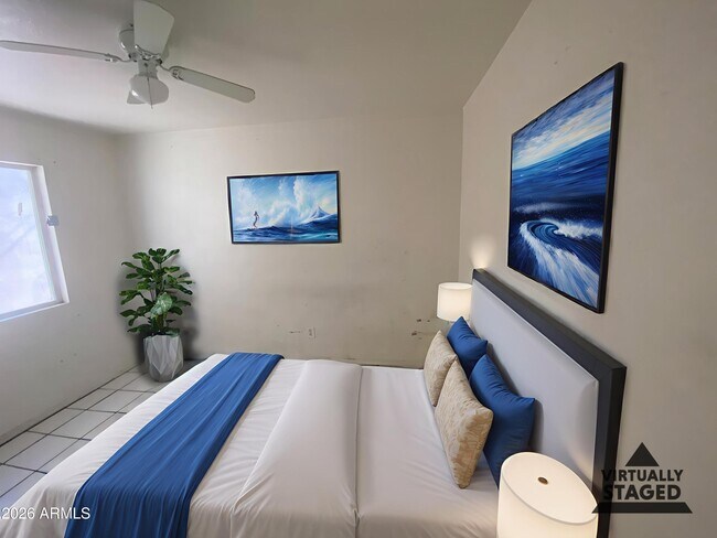 Building Photo - 1321 W Vogel Ave