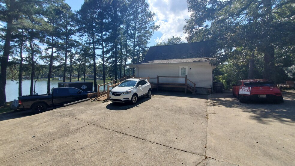 Building Photo - 11456 US-78