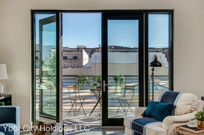 Building Photo - 1312 E 7th Ave