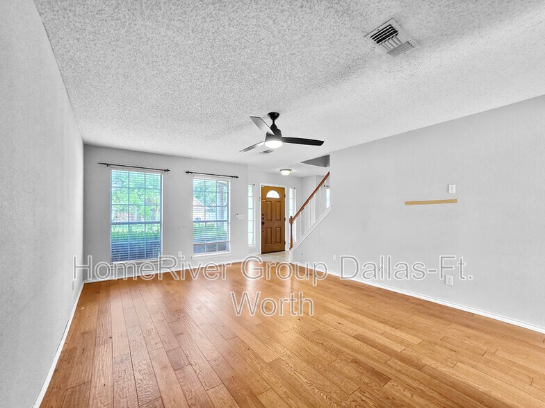 Building Photo - 7404 Crosswicks Cir