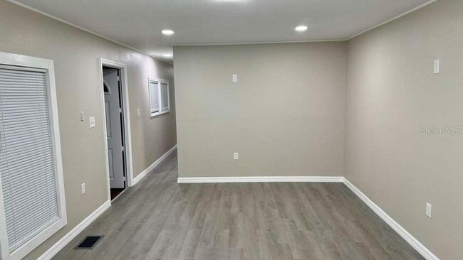 Building Photo - 4502 West Ln