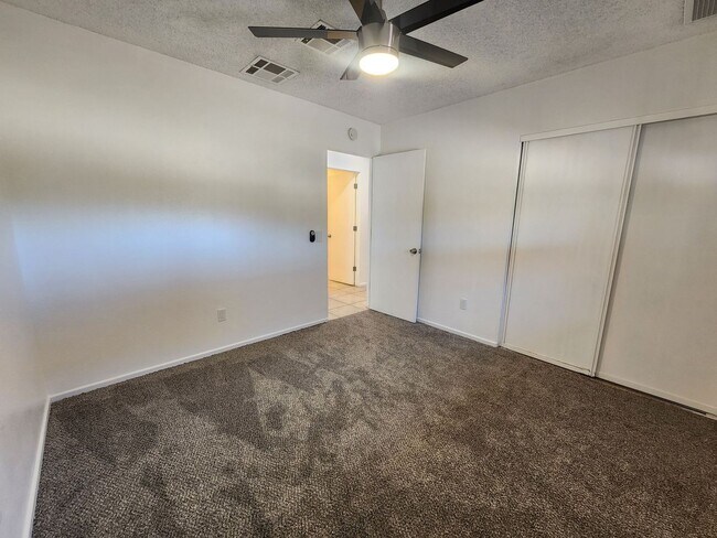 Building Photo - 73477 Desert Trail Dr