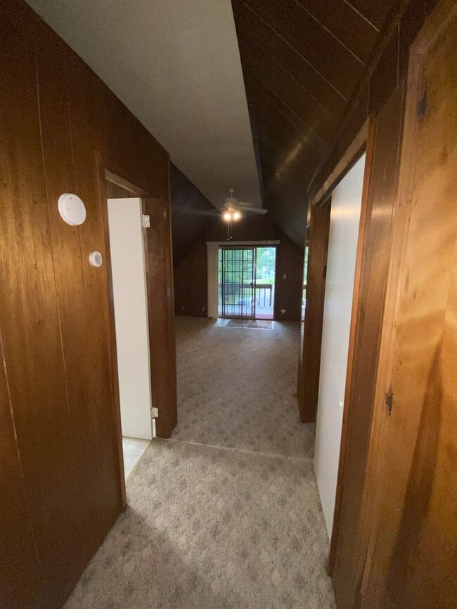 Building Photo - 1130 Stoney Brook Ln