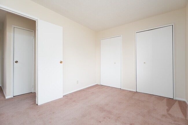 Building Photo - 2248 Boarman Dr