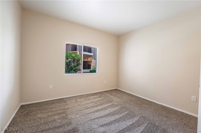 Building Photo - 1050 E Cactus Ave