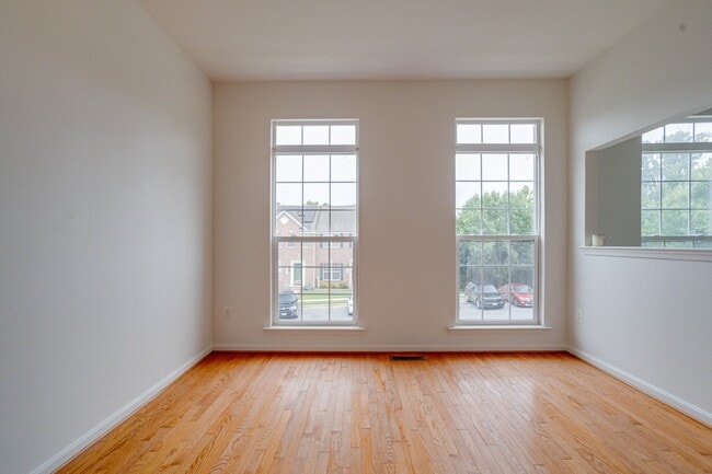 Building Photo - 103 Buttonwood Ct