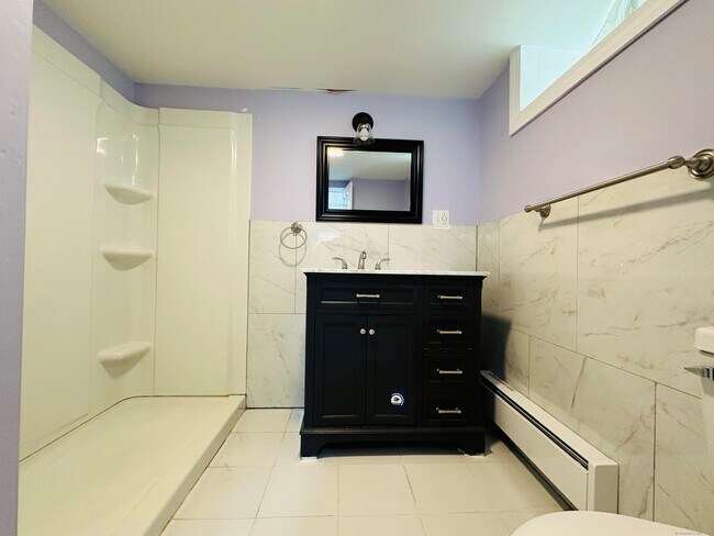 Building Photo - 31 Brainerd Rd