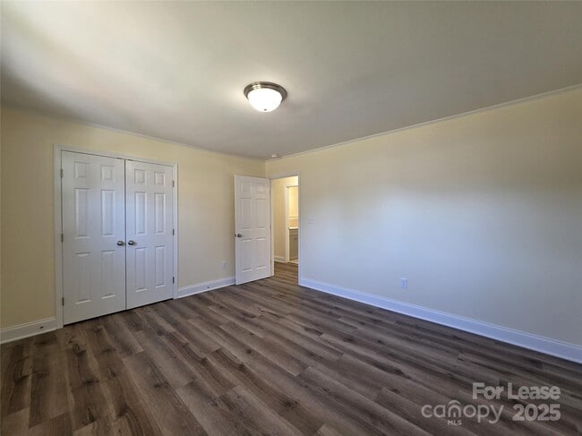 Building Photo - 705 China Grove Hwy